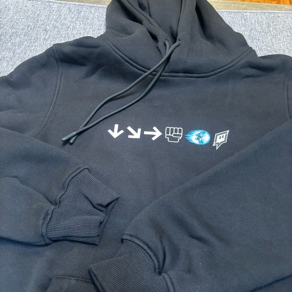 Twitch x Street Fighter Hoodie, XS New without Tags - Picture 9 of 9